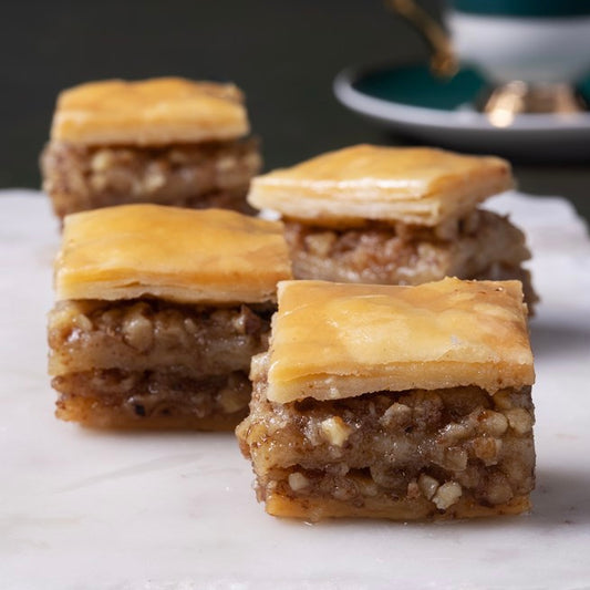 Güllüoğlu Gluten Free Baklava with Walnuts