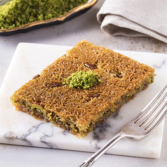 Karaköy Güllüoglu Tel Kadayıfı with Pistachio